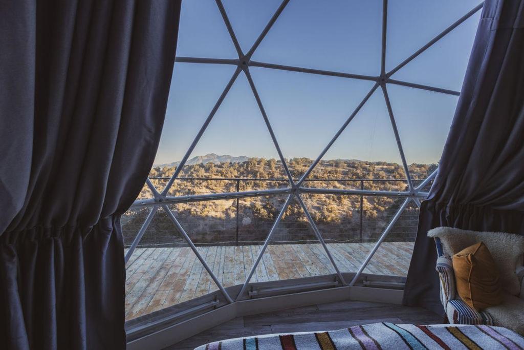 Zia Geo Dome At El Mistico Ranch, Glamping Villa Nogal Buitenkant foto