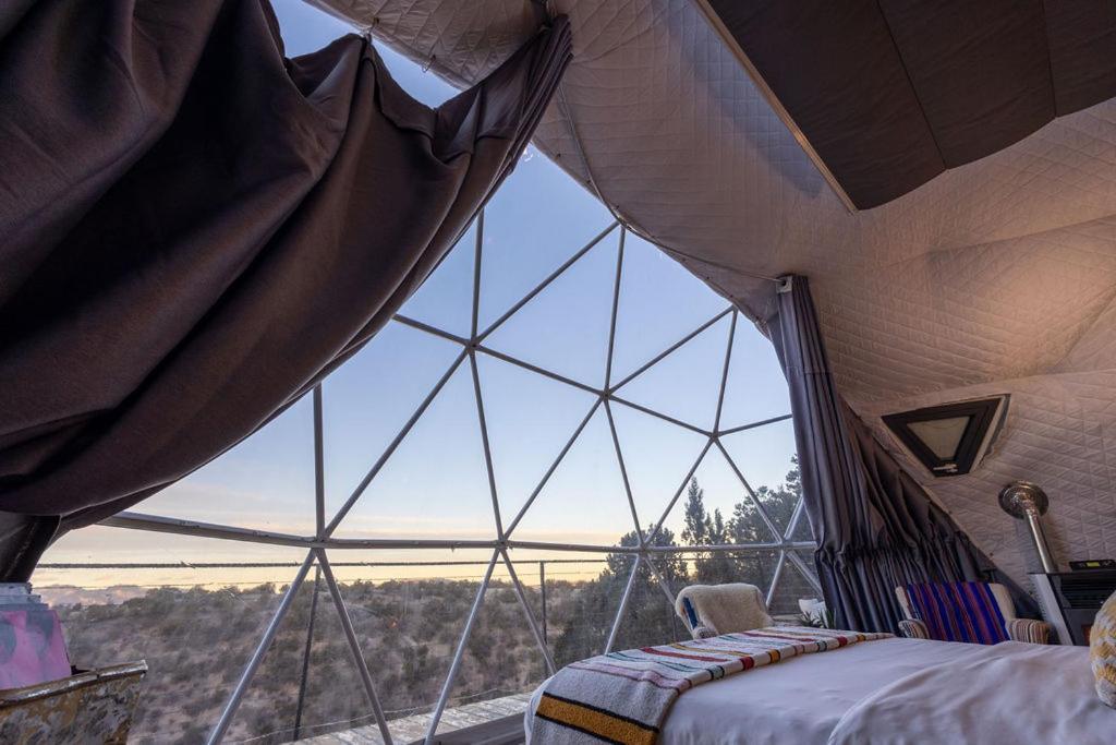Zia Geo Dome At El Mistico Ranch, Glamping Villa Nogal Buitenkant foto